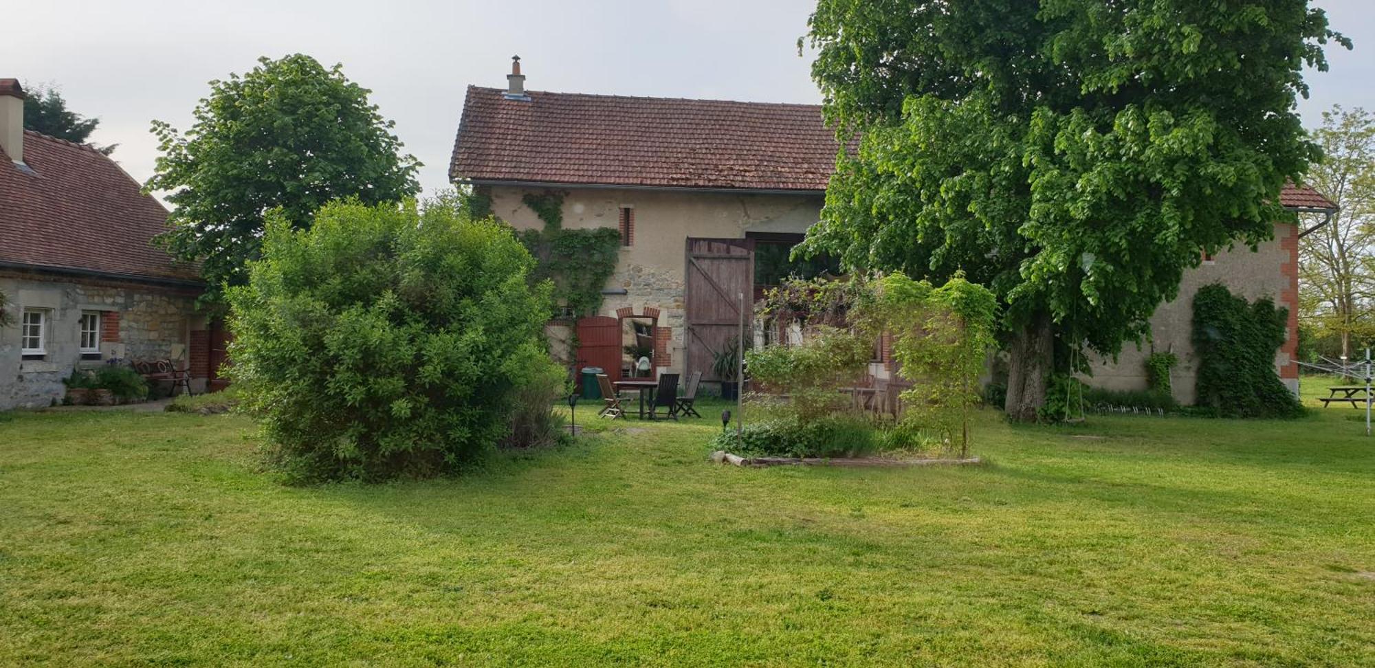 Chambres D'Hotes Domaine Du Bourg Gannay-sur-Loire Exterior foto